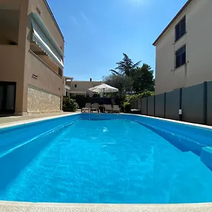 Apartament Borik Hills 