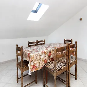 Apartament Aida 
